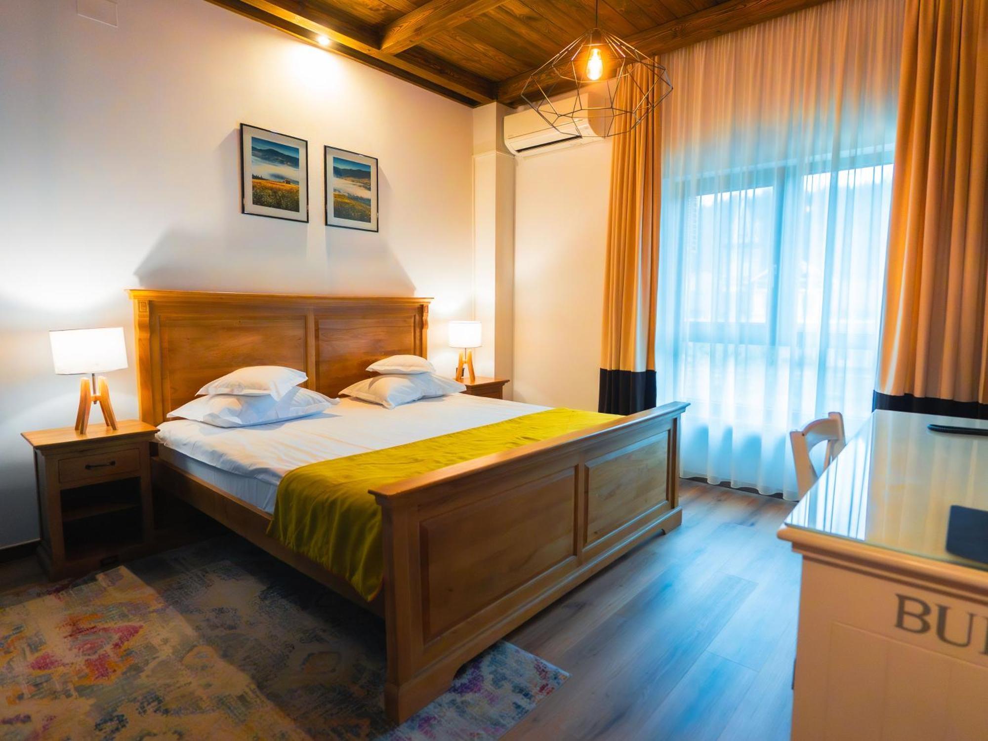 Kaban Boutique - 5Star Central Villa In Vatra Dornei Exteriér fotografie