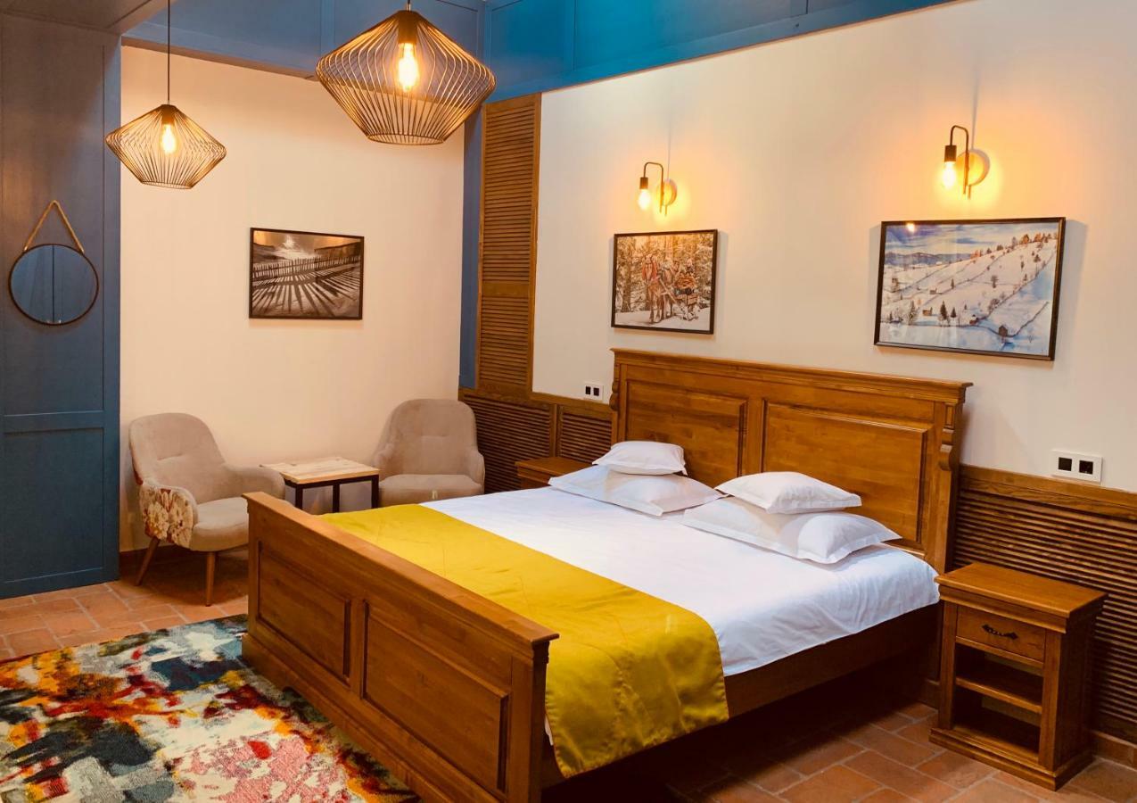 Kaban Boutique - 5Star Central Villa In Vatra Dornei Exteriér fotografie