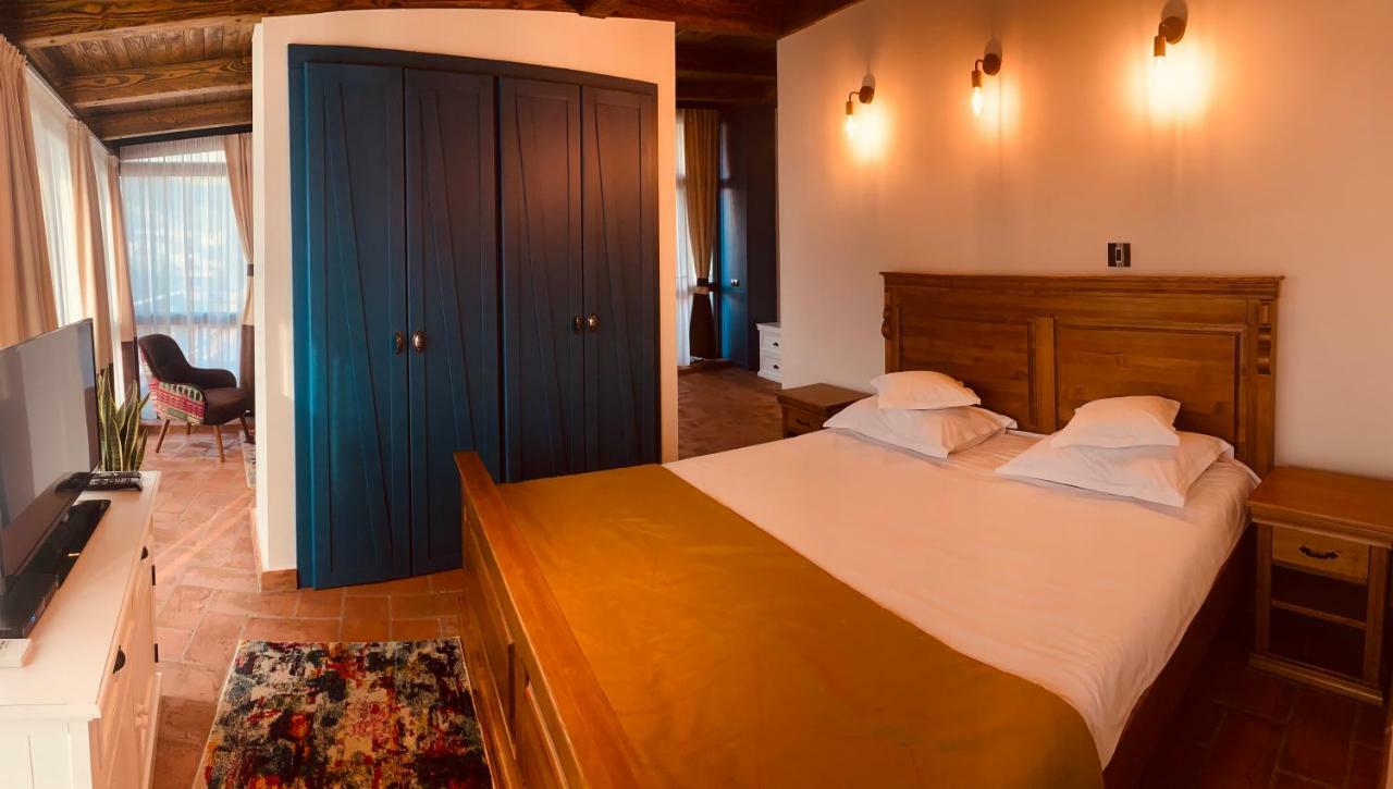 Kaban Boutique - 5Star Central Villa In Vatra Dornei Exteriér fotografie